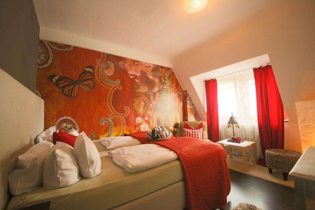 Barbarossa Garni Hotel 3*