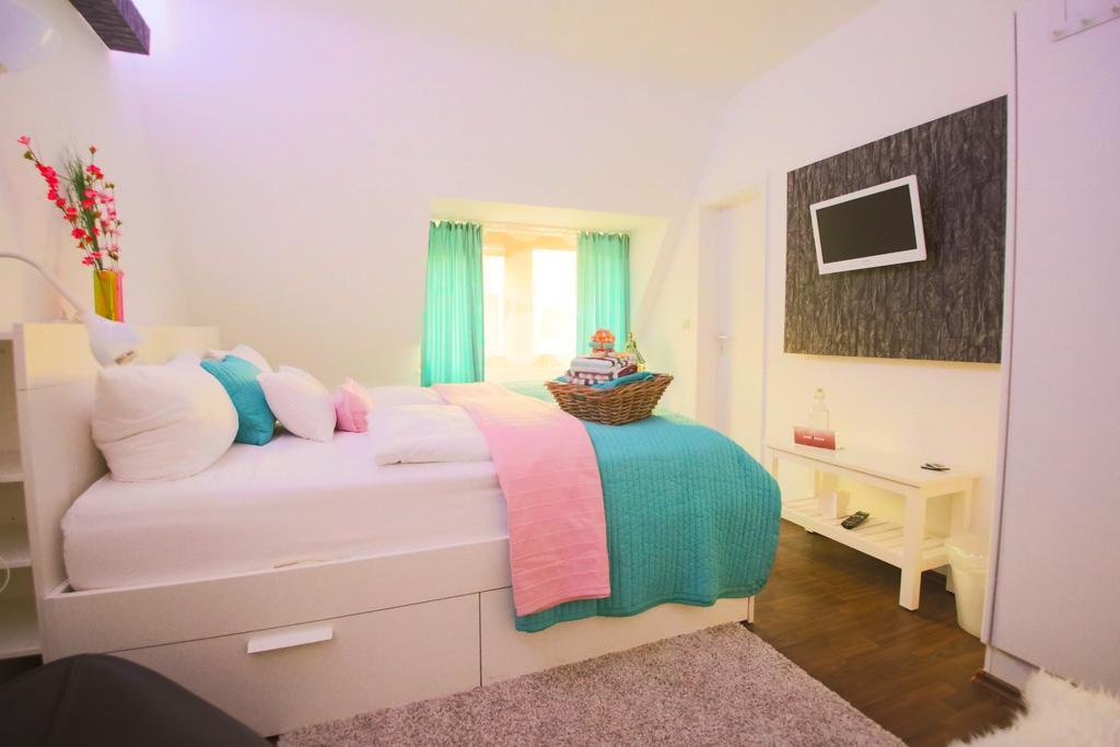 Hotel Barbarossa Garni Wurzburg